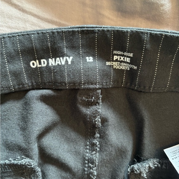 High Rise Pixie Pant - Picture 4 of 8